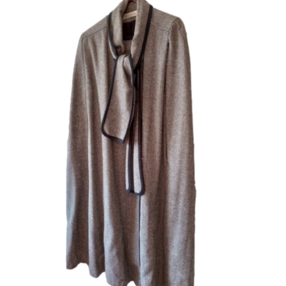 Vintage Alorna Women's Wool Cape Coat Gray RARE Poncho Size M